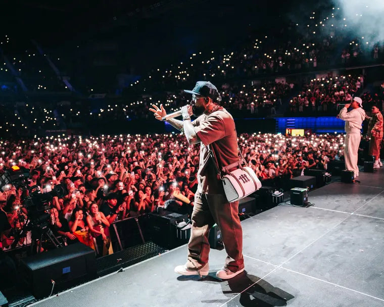 Bryant Myers at the Movistar Arena