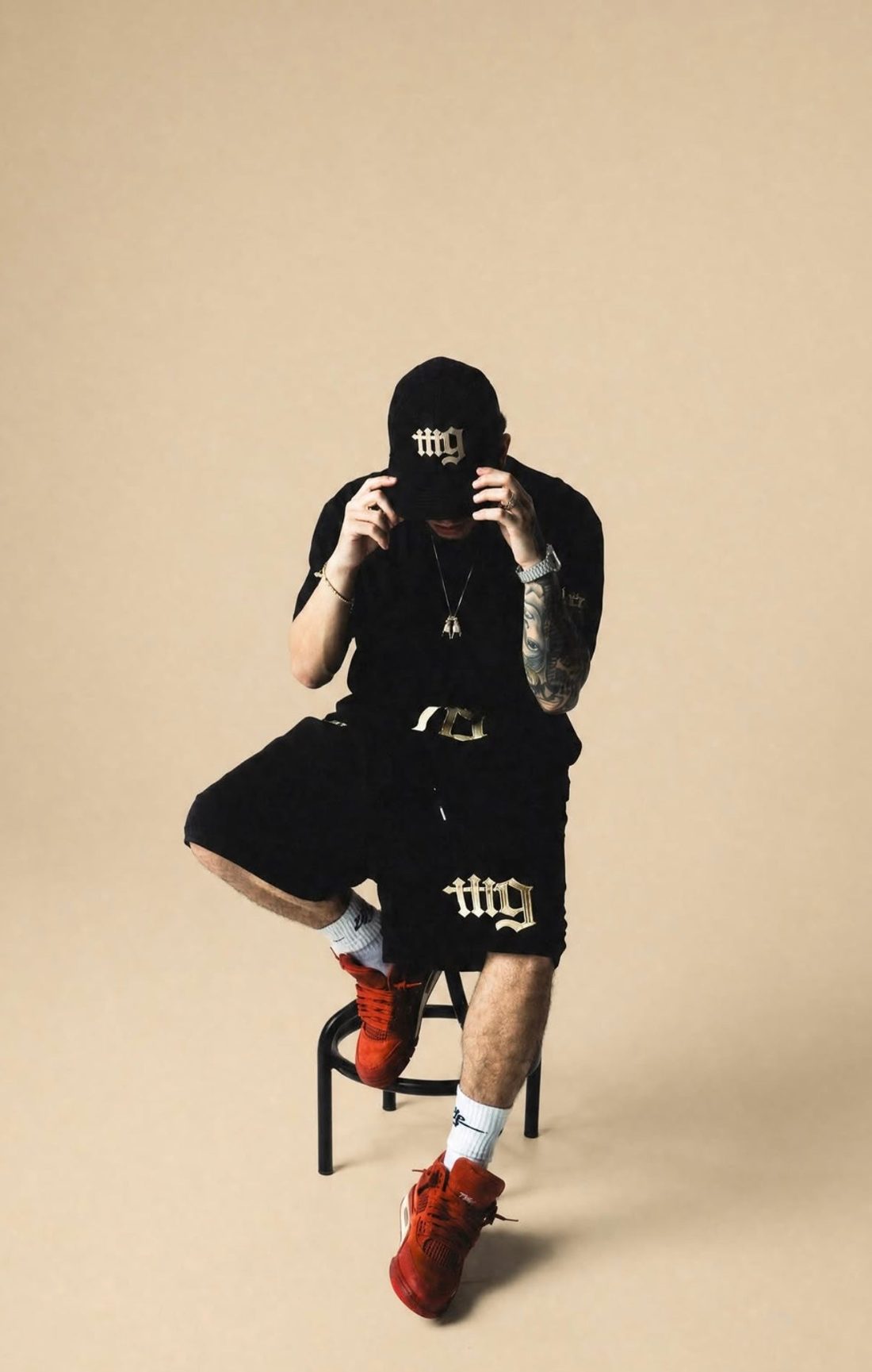 Black Tee y Black Shorts